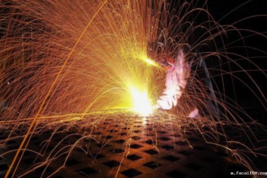 沈阳米兰体育app手机下载最新版本安装激光技术优势